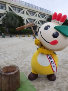 もちつきするかまたんの写真