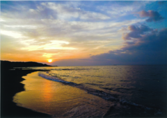夕焼けの浜田海岸の写真