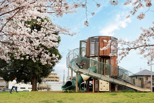 新鎌ふれあい公園で撮影された美しい桜に彩られた写真です。