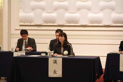 会議の様子の写真