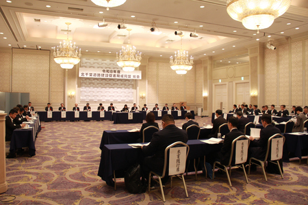 会議全体の写真