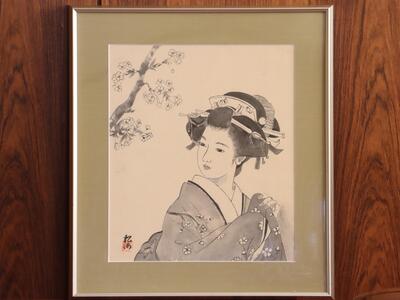 前田さんから寄贈された絵画(写真)