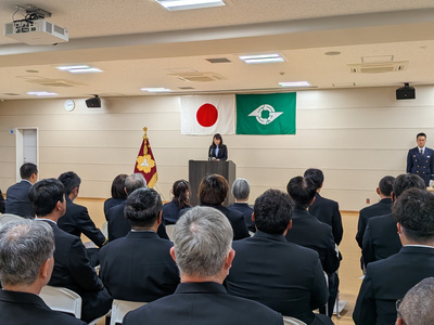 辞令交付式の様子（写真）