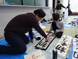 先生からの個別指導(写真)